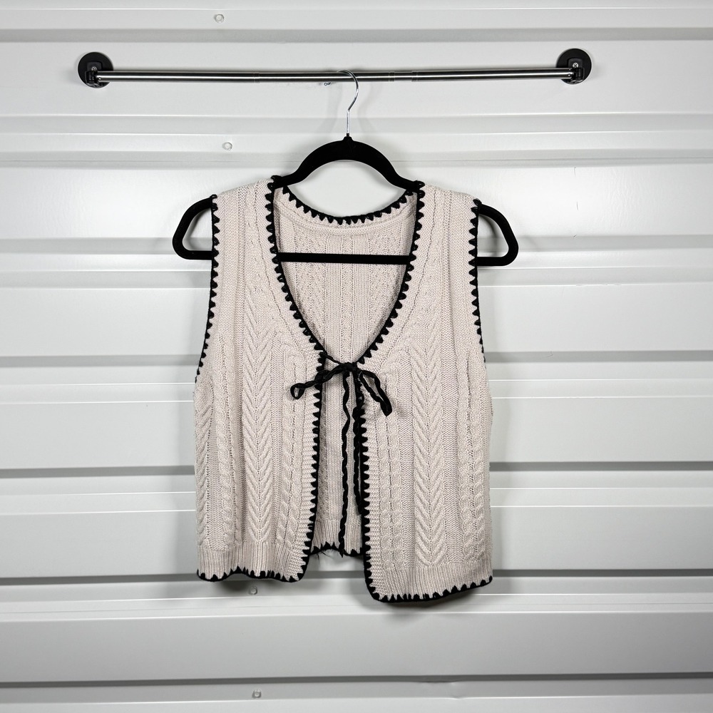 Sweater Vest Womens Cream Black Cable Knit Front Tie Scalloped Trim